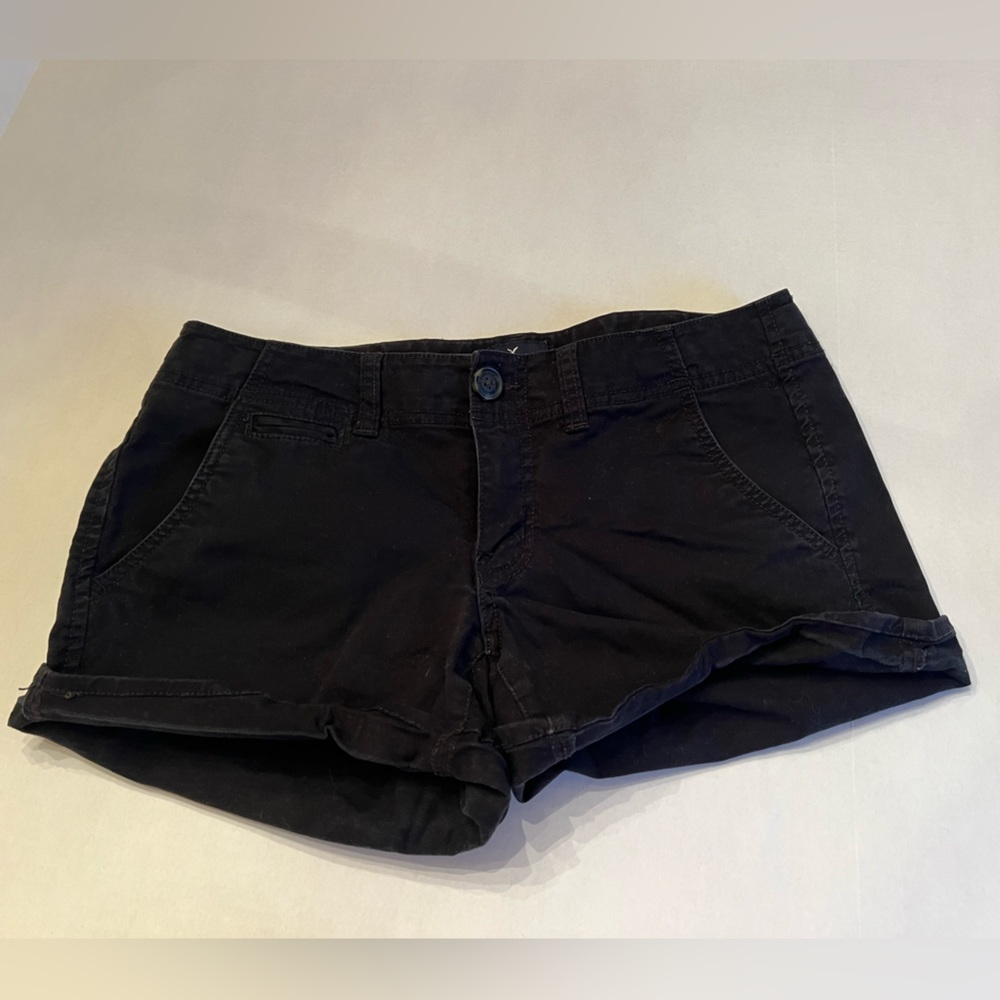American Eagle Outfitters Shortie Shorts size 6